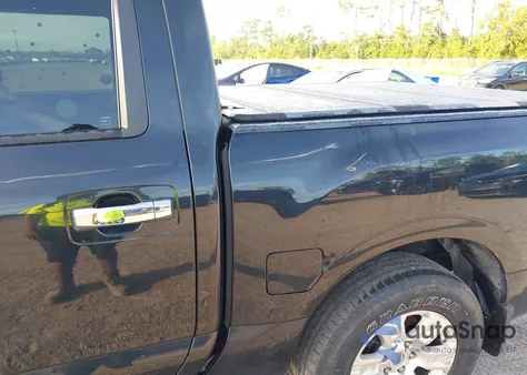 2019 Nissan Titan Sv z USA, uszkodzony, nr VIN 1N6AA1E67KN501314